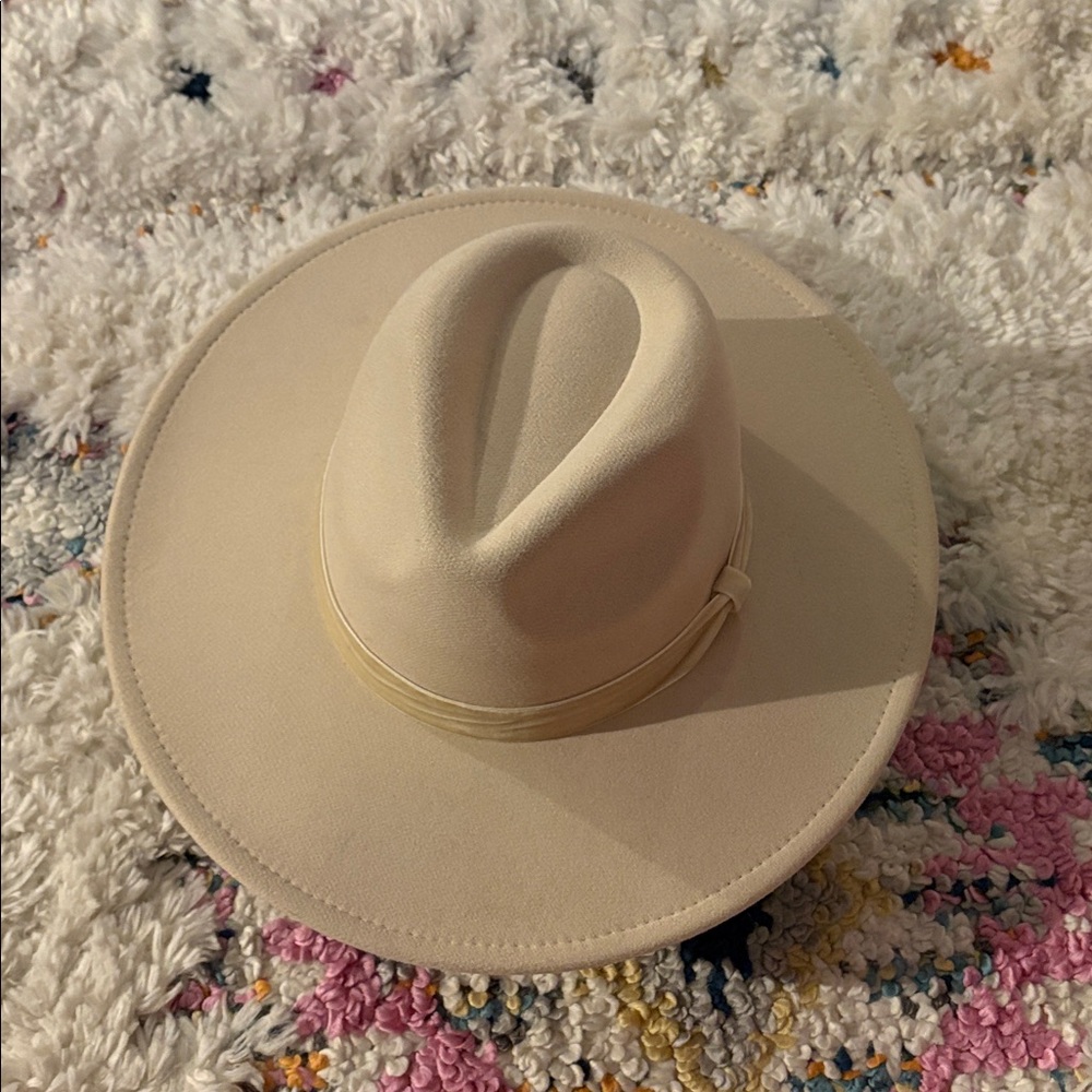 Stylish Cream fedora hat never worn
